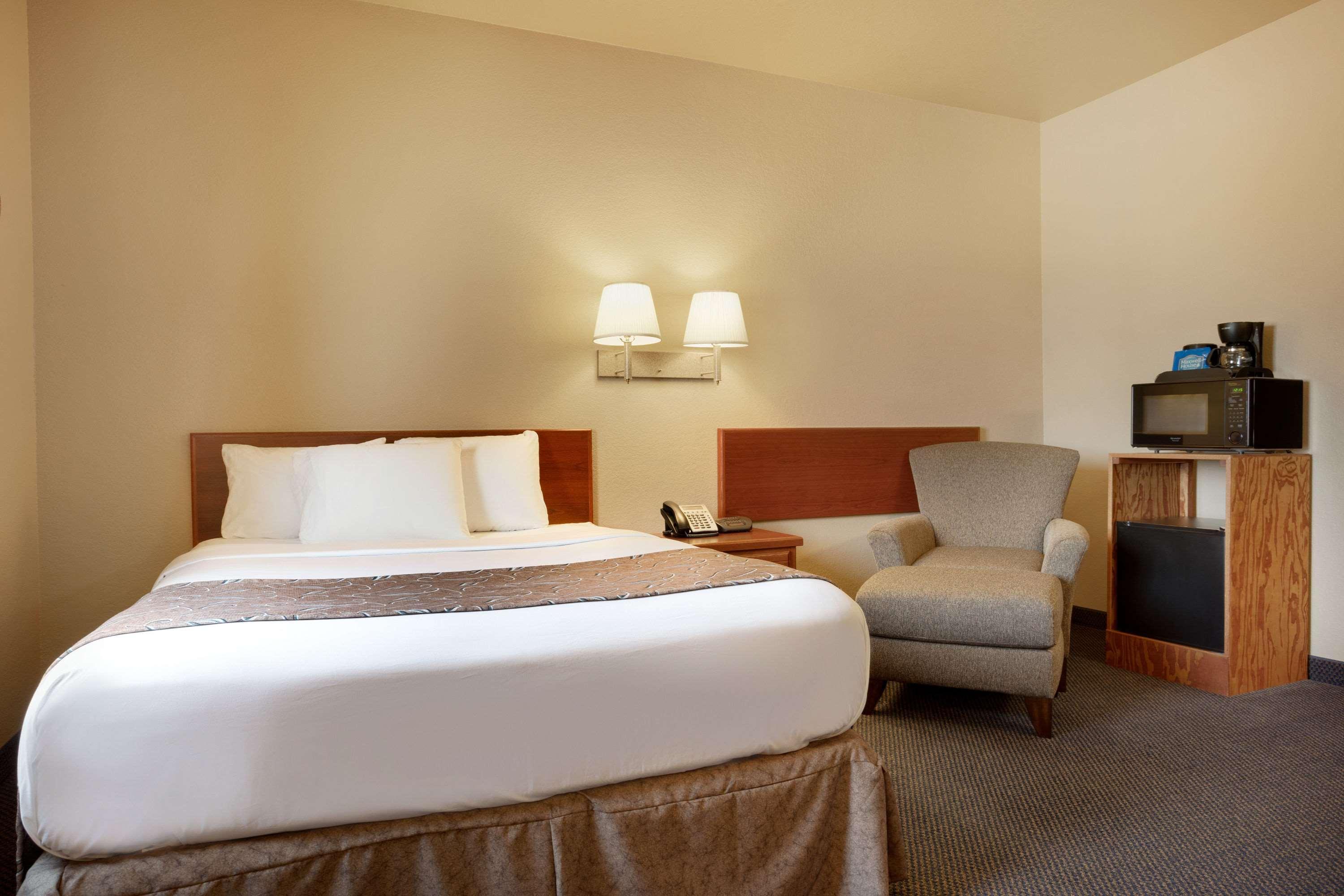 Travelodge By Wyndham Gillette Exteriör bild